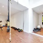 Апартаменты Air-conditioned Near Arc Triomphe